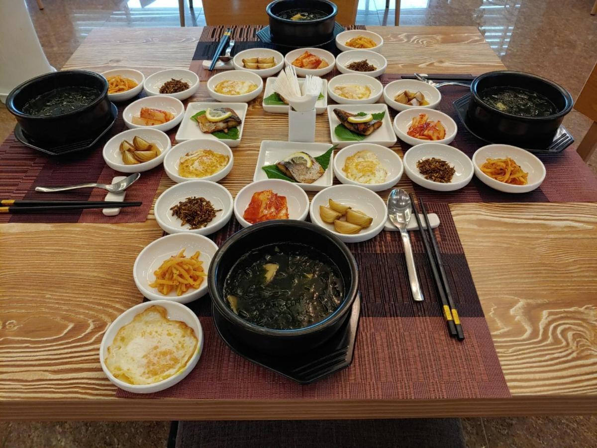 Jeju Noblesse Hotel Buitenkant foto