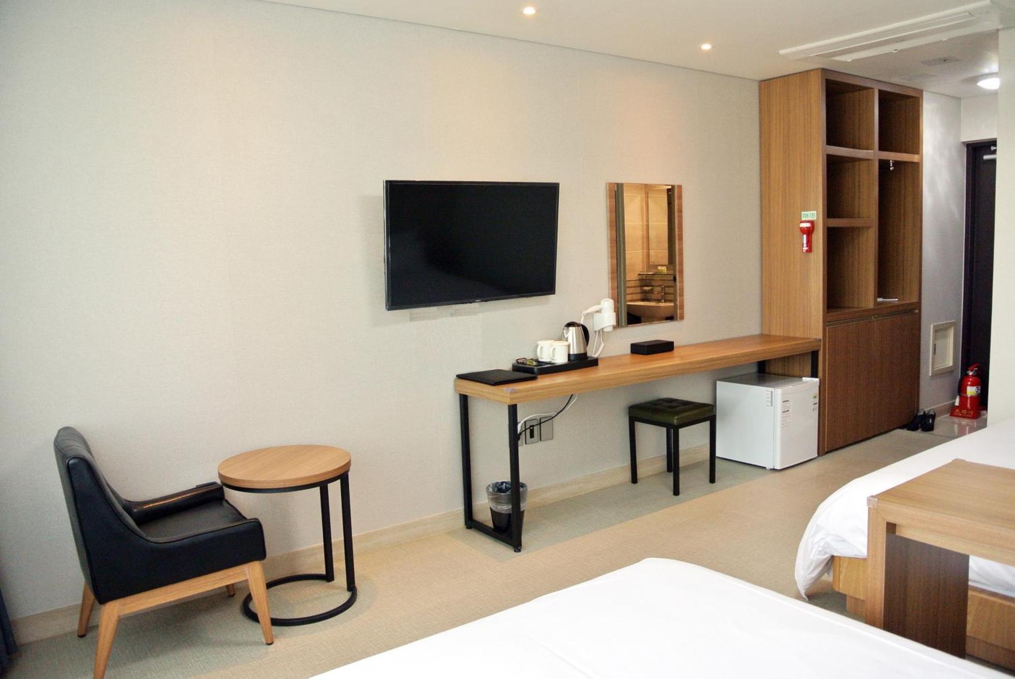 Jeju Noblesse Hotel Buitenkant foto